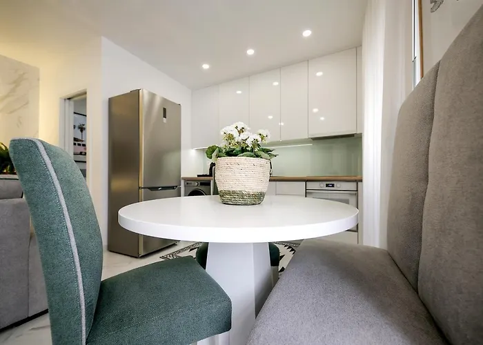 Dina House Avo Mariana 纳扎雷