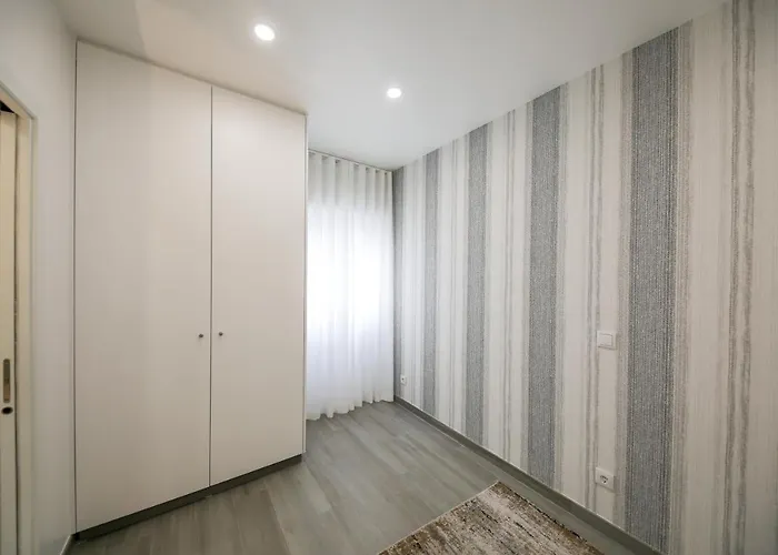 Dina House Avo Mariana 纳扎雷