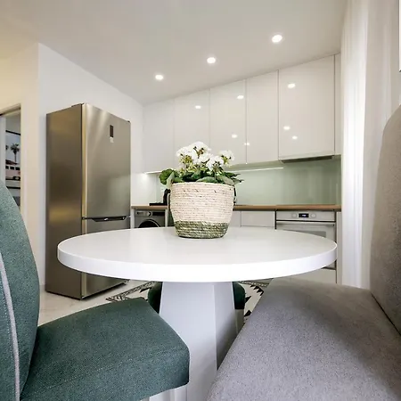 Dina House Avo Mariana Nazaré